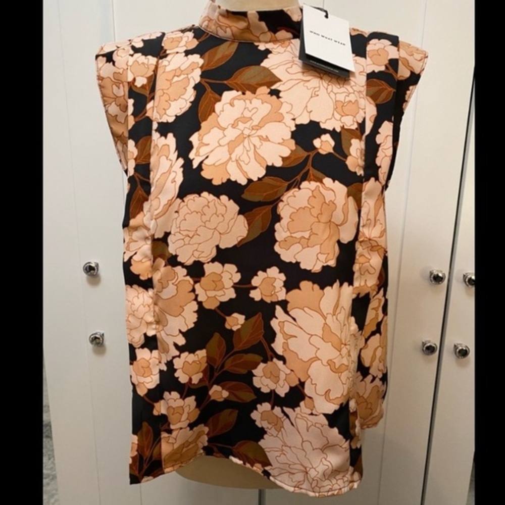 Who What Wear Floral Print Silky Sleeveless Top
